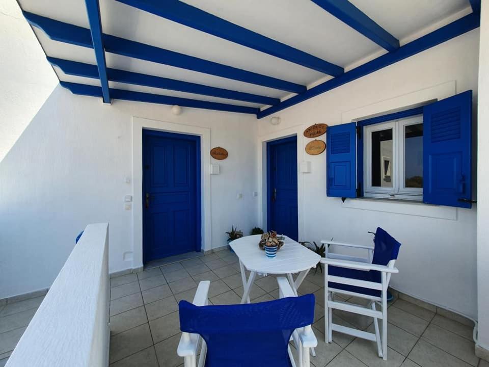 Rodothea And Adams On The Beach, Santorini Monolithos  Exterior photo